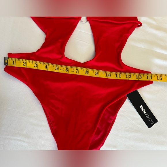 FASHION NOVA Crystal Strappy 1 pc swimsuit - Picture 9 of 9